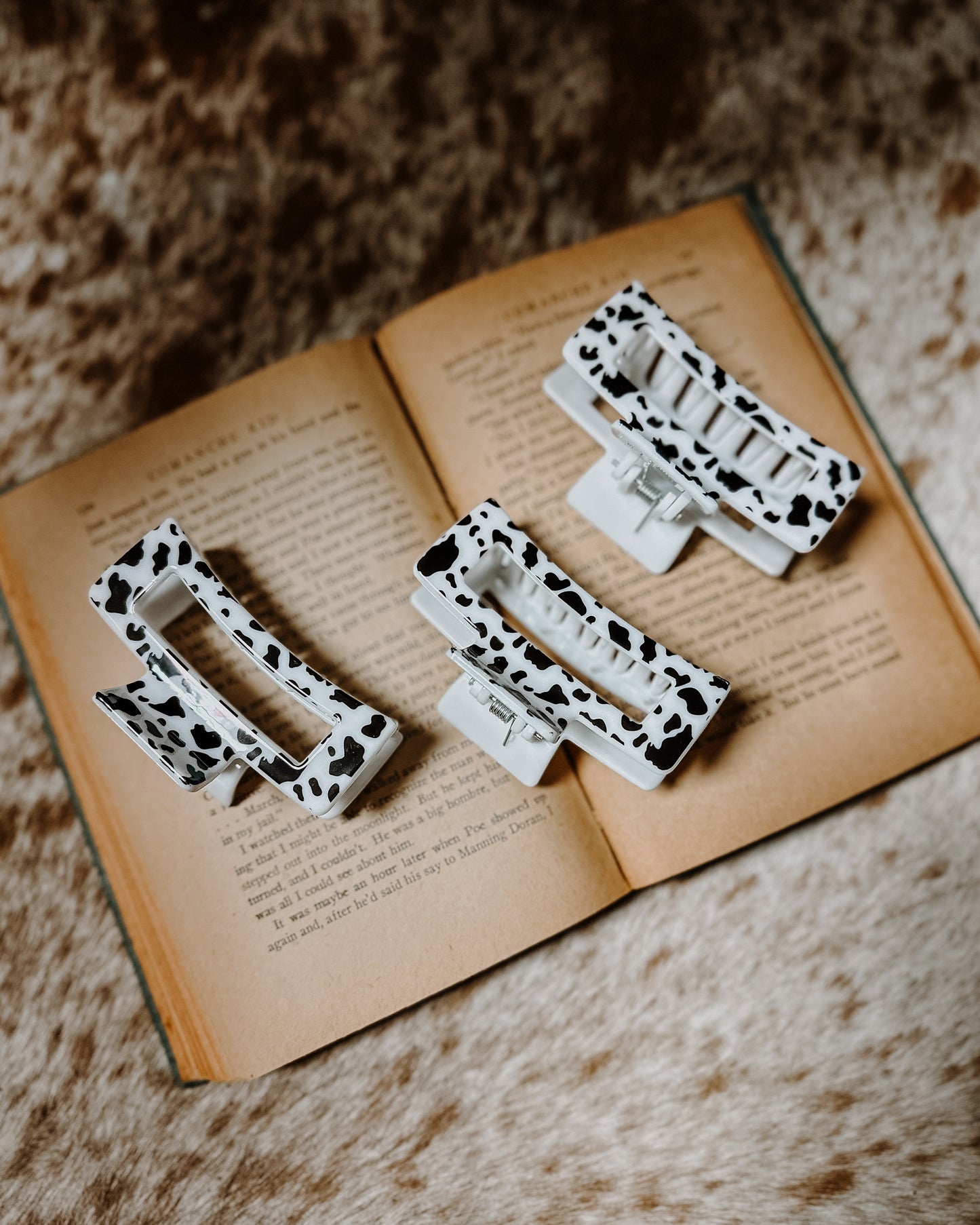 Part of the Herd Claw Clip