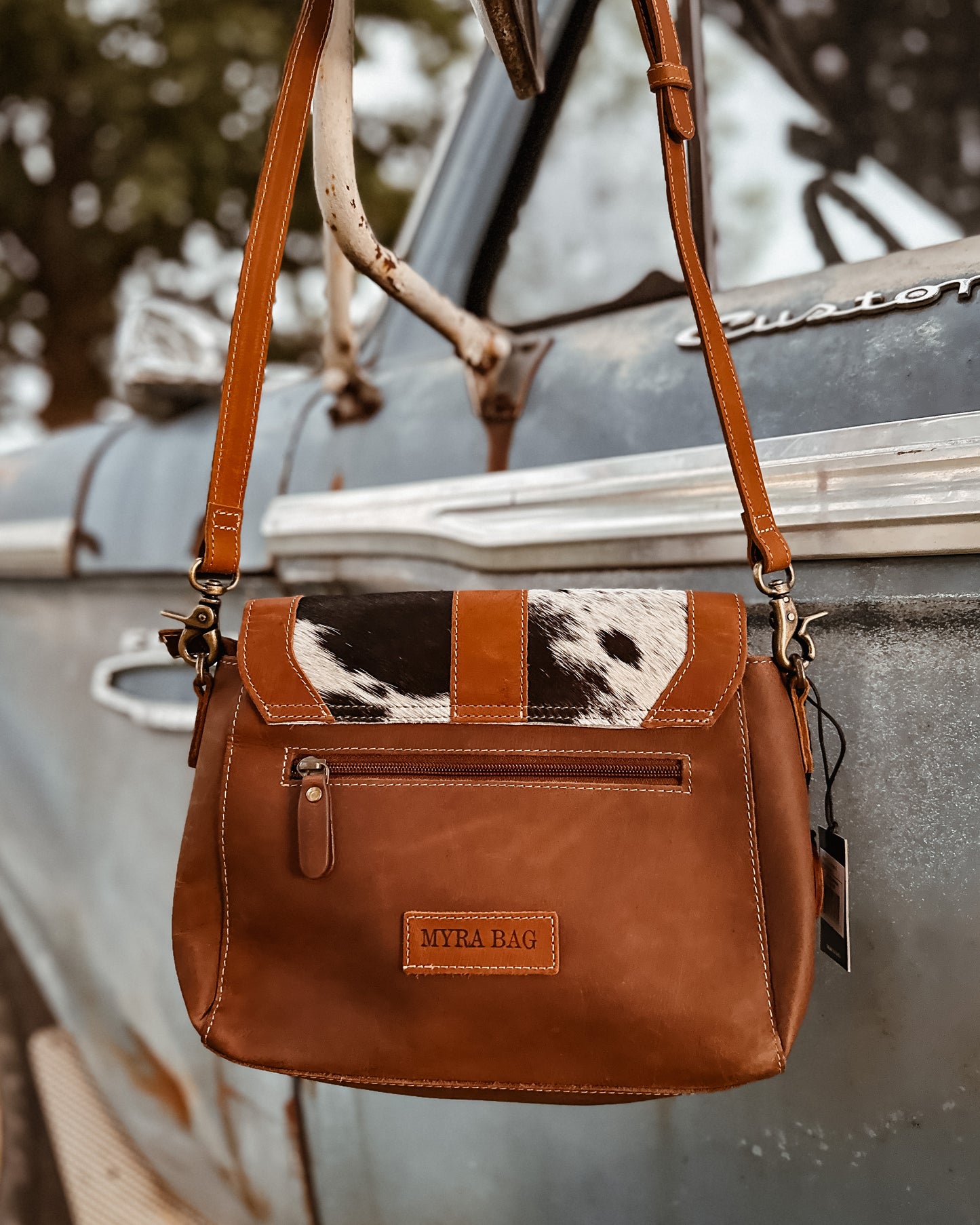 Steer Crest Falls Purse