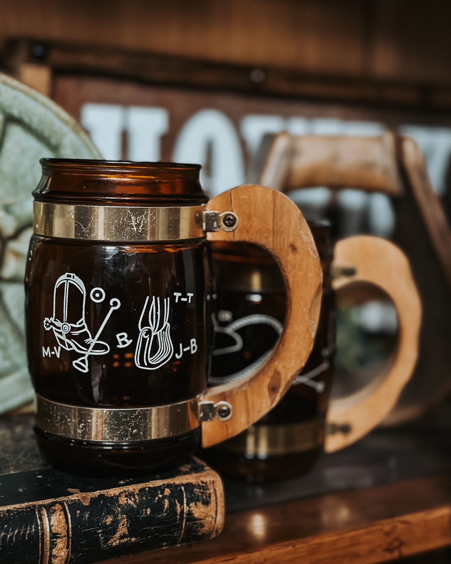 Vintage Barrel Mug Set