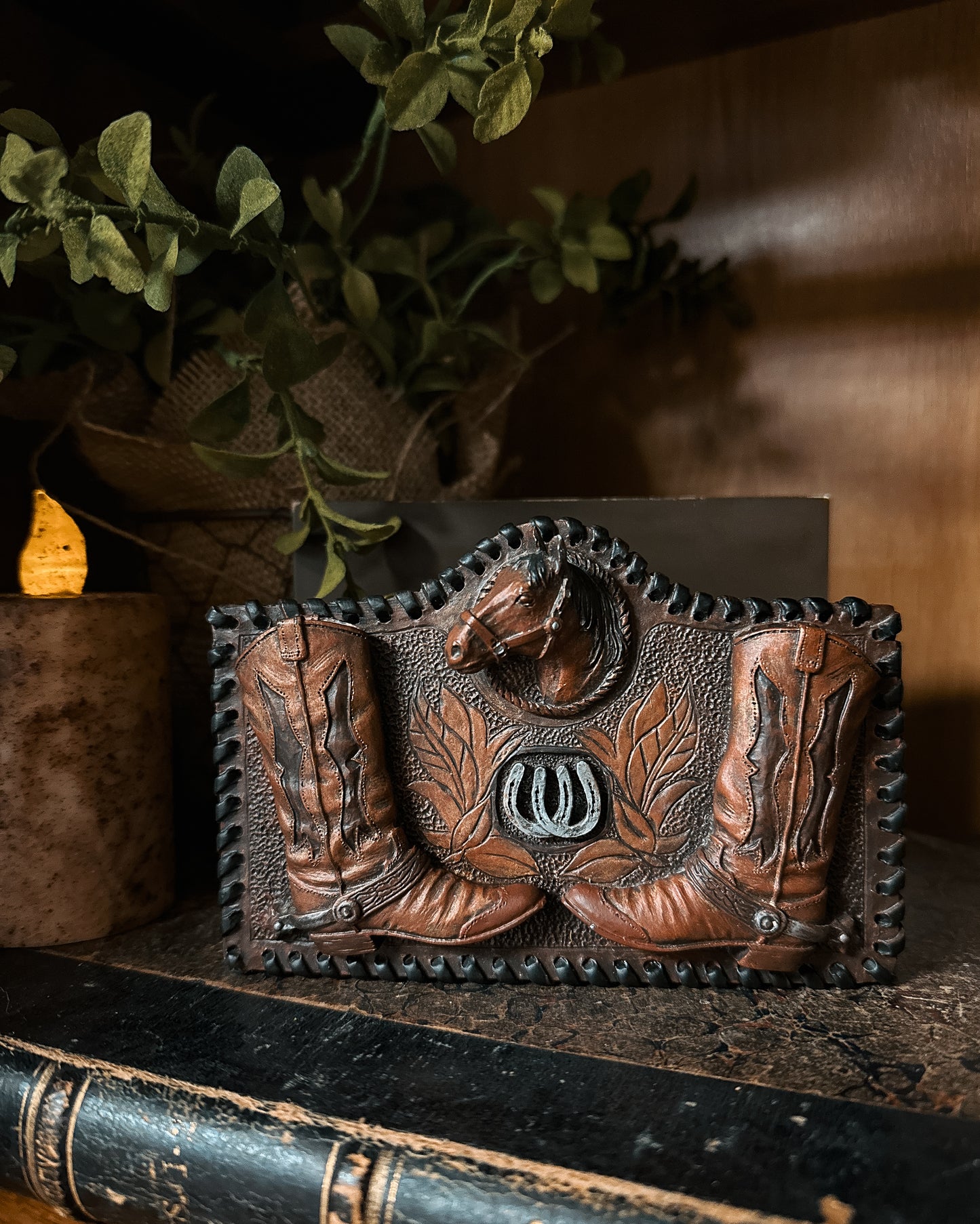 Western Heritage Napkin / Letter Holder