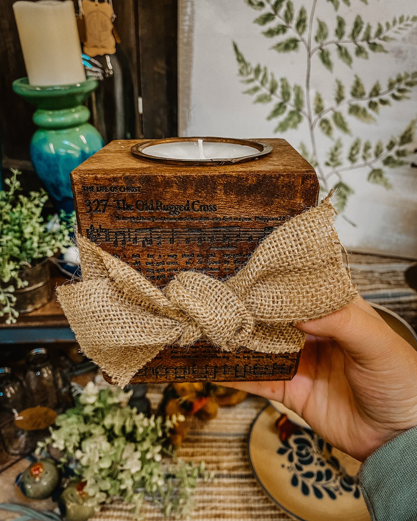Sugar Mold Hymn Candle